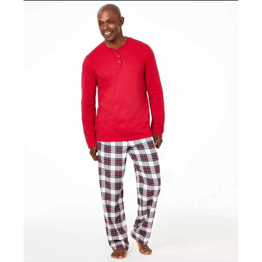 Men's Small Pre-Packaged Stewart Plaid Pajama Set Holiday Christmas NWT 2 Piece